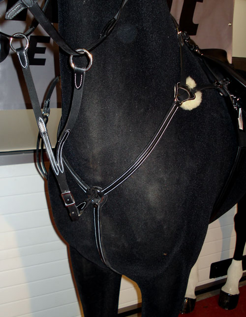 Breastplate & martingale deluxe - Click Image to Close