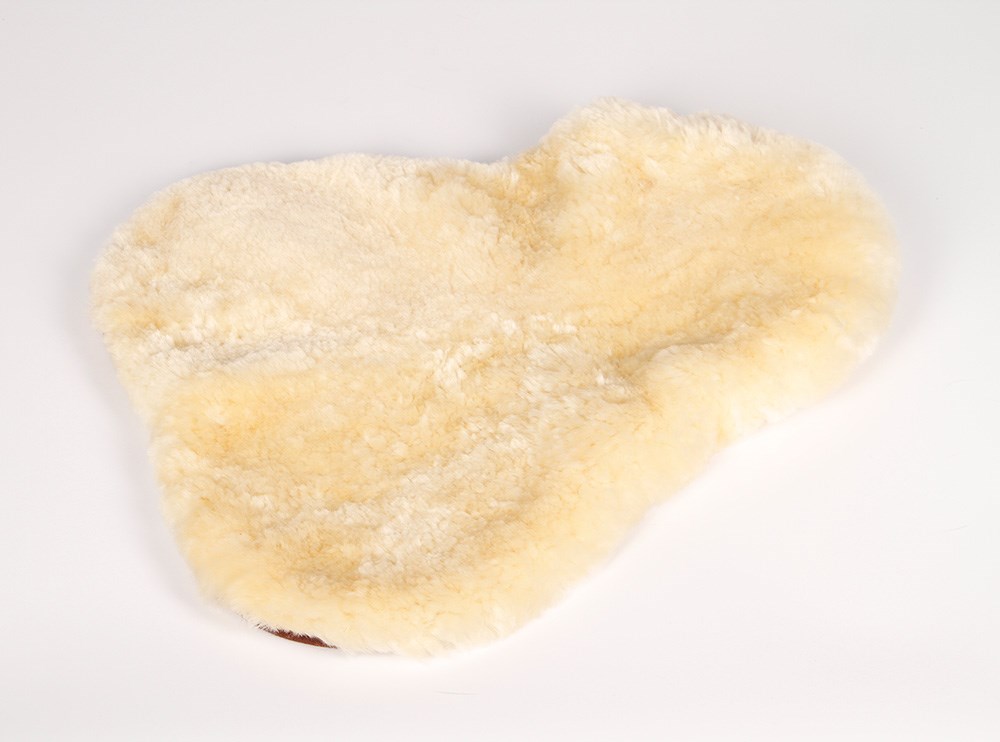 Sheep skin seat saver - Click Image to Close